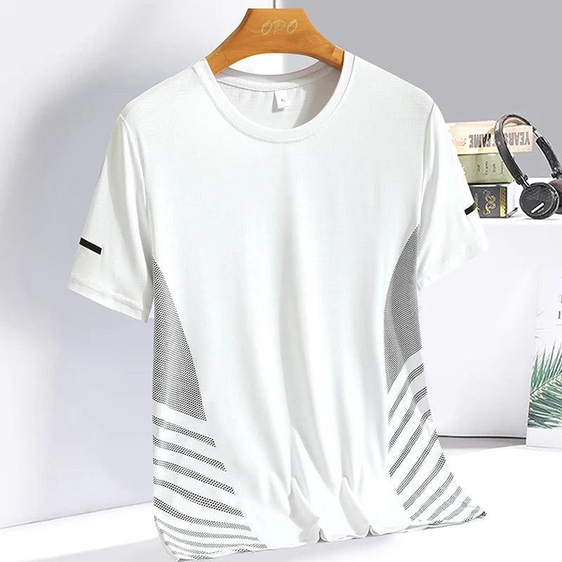 Running T-shirt Men Summer Ice Silk Thin Top Reflective Printing Quick Dry Short Sleeve Breathable Fitness Sports T-shirt 5XL